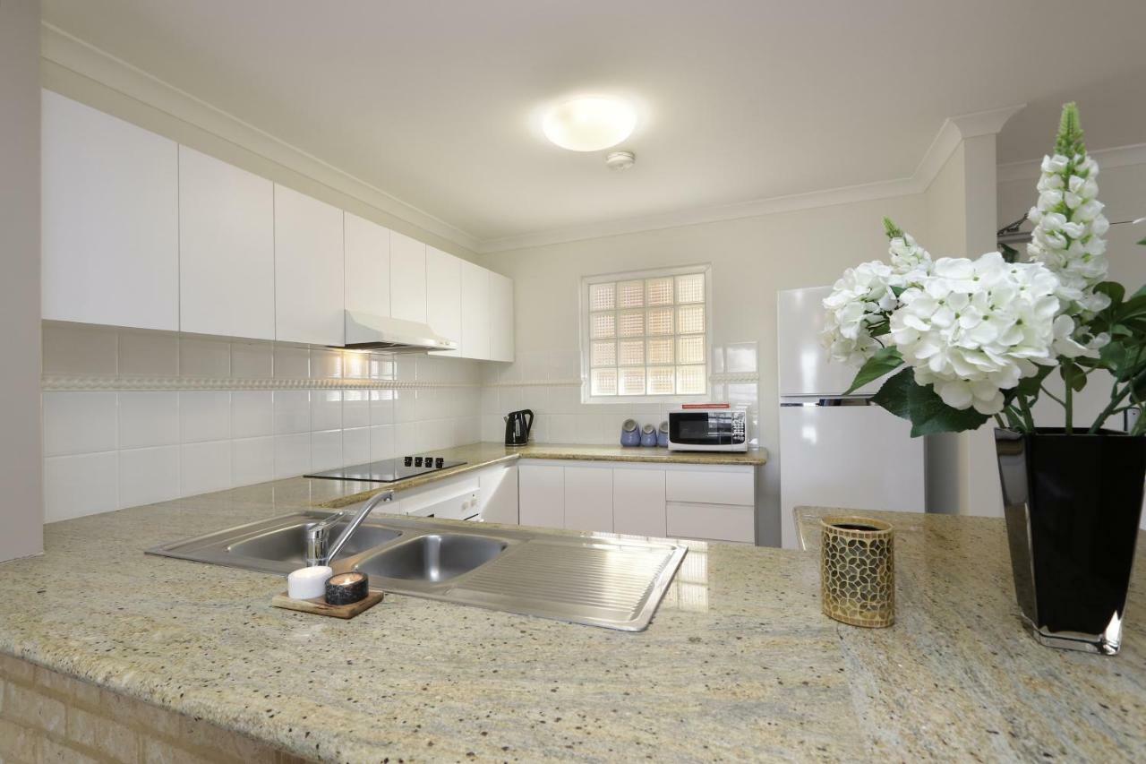 Hillarys Marina Apartment Perth Buitenkant foto